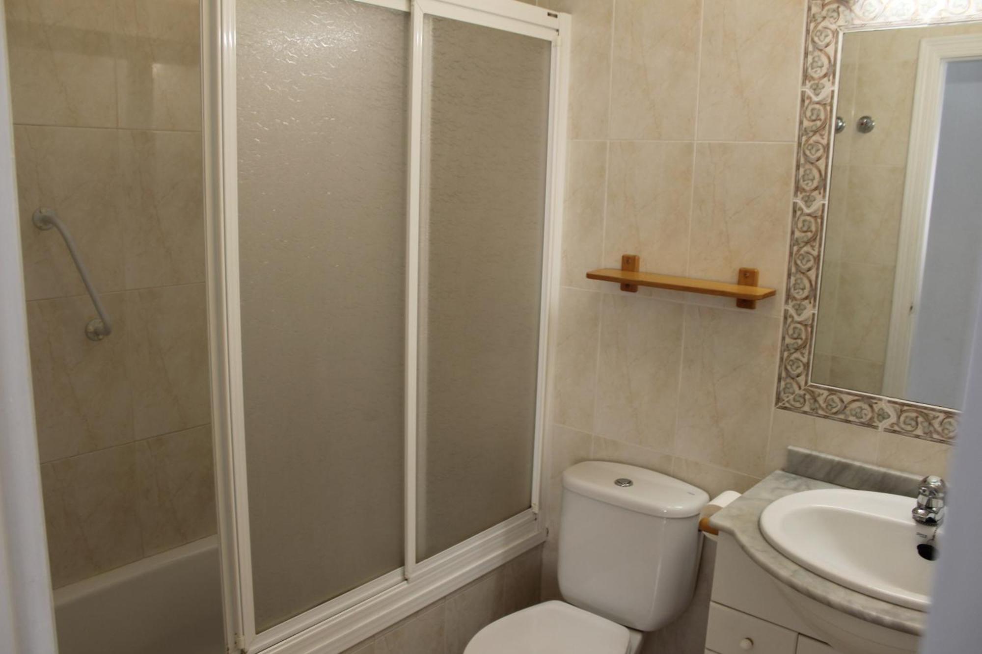 Bungalow With 2 Bedrooms And Roof Terrace In The Center Of La Zenia. Free Wifi. Orihuela Eksteriør billede